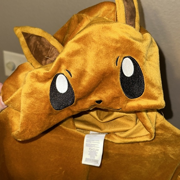 Eevee women’s XL costume. Perfect condition. - Picture 4 of 5